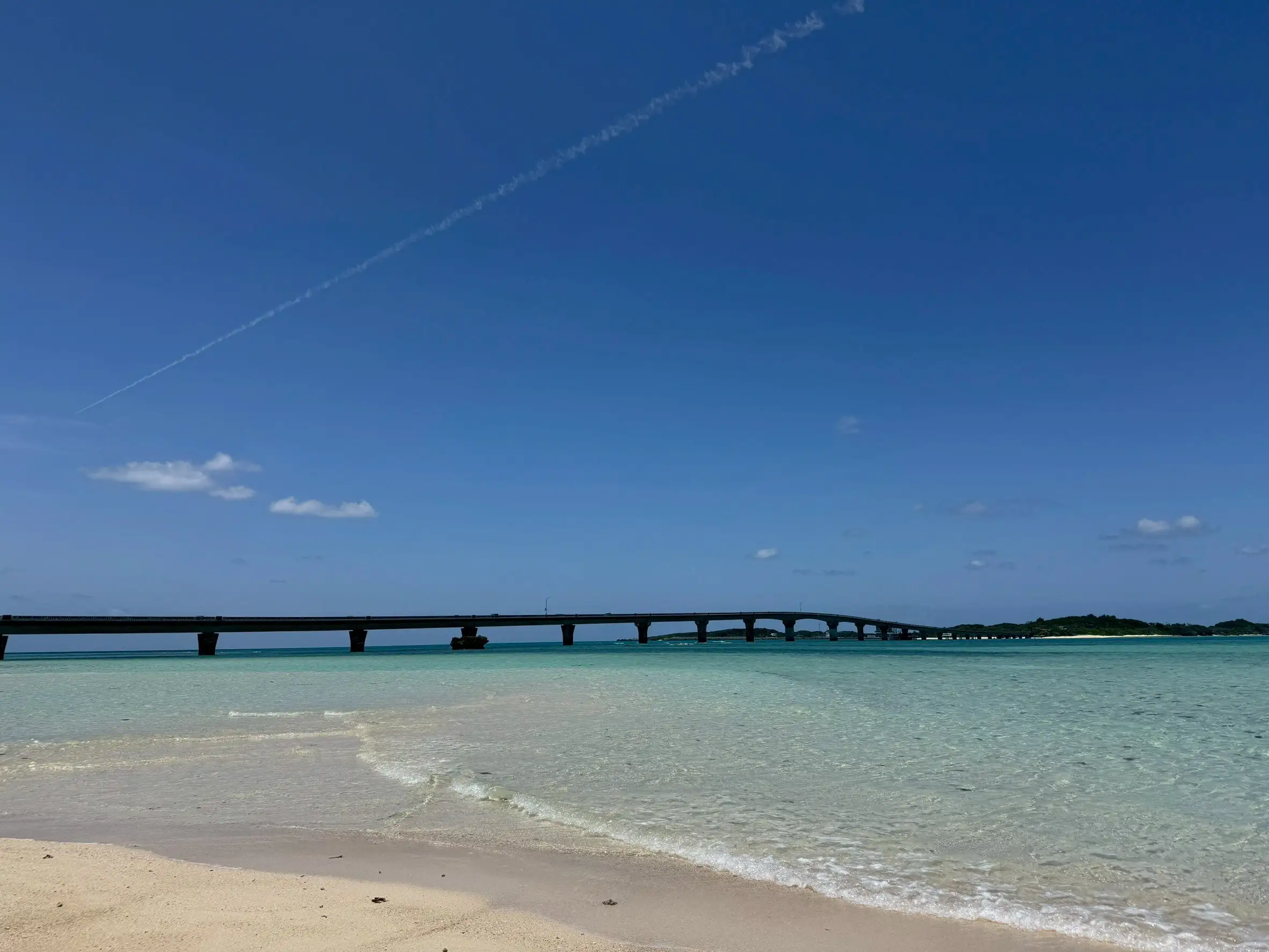 【無料＆絶景】宮古島・池間大橋の幻の砂洲に行ってみた！引き潮で現れる穴場スポットを紹介